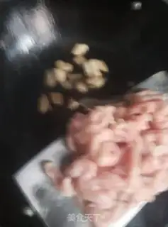 Make Garlic fried meat step 1