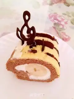 Make Piano-key banana cake rolls step 19