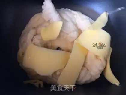 Make Sausage onion salad bag step 2