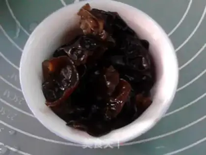 Make Mulberry eggs step 1