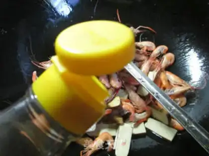 Make Egg-dry shrimp step 5