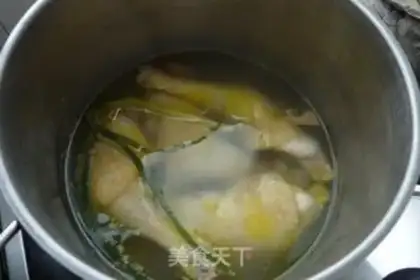 Make Chicken legs onion step 5