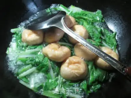 Make Scrambled cabbage step 2