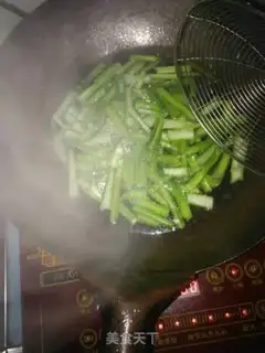 Make A little fried meat step 2