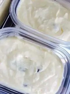 Make Hagendas ice cream step 11