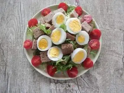 Make A greasy bread egg salad step 4