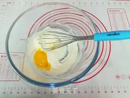 Make Cake roll step 4