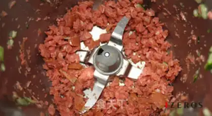 Make Scrambled egg and ham step 1