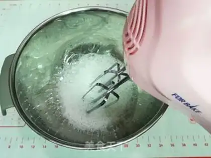 Make Cake roll step 6