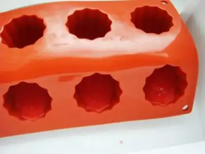 Make A yogurt popsicle step 7