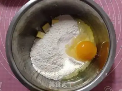 Make Apple roses step 5