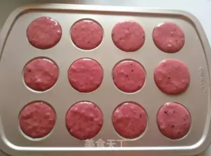 Make Watermelon cake ball step 7