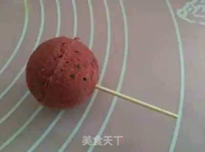 Make Watermelon cake ball step 10