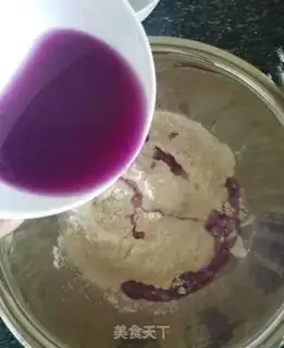 Make Colored roses, fried dumplings step 3