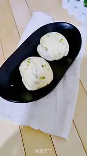 Make Onion rolls step 12