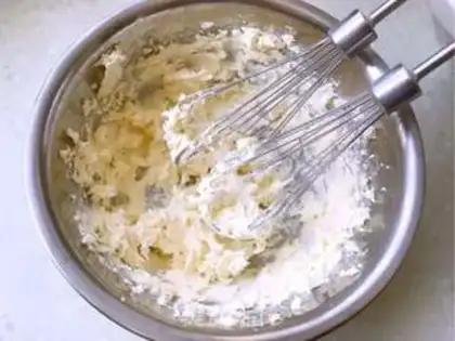 Make Snowcap chocolate cake step 0