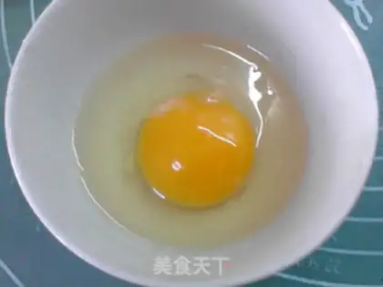 Make Lily fried eggs step 3