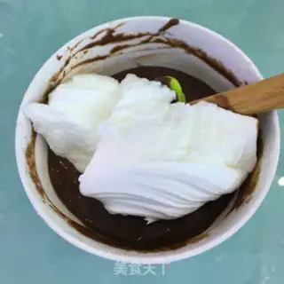Make Cocoa rolls step 4