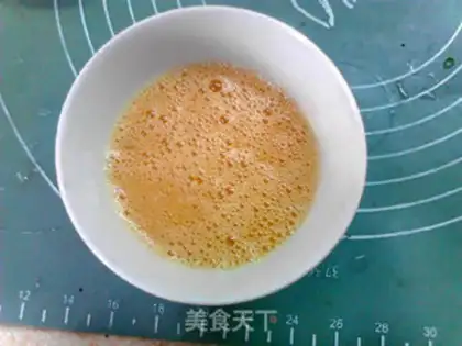 Make Lily fried eggs step 5