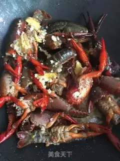 Make Garlic lobster step 2