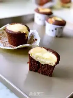 Make Snowcap chocolate cake step 6