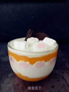Make Mango yogurt cup step 2
