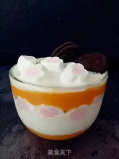 Make Mango yogurt cup step 3