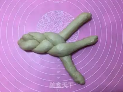 Make Banana braid toast step 12