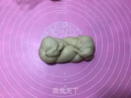 Make Banana braid toast step 14