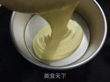 Make Eight-inch doll birthday cake step 6