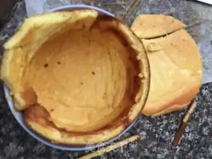 Make A fruit omelet cake step 2