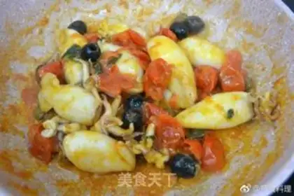 Make Tomato olives with squid step 2