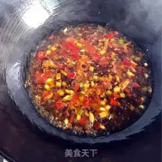 Make The fragrance pours on the bass step 14