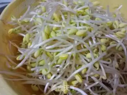 Make Scrambled beans step 1