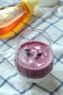 Make Smoky yogurt shake step 8
