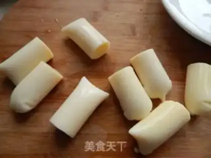 Make Tofu soup step 1