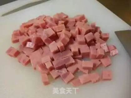 Make Soybeans egg and ham particles step 0