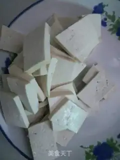 Make Carp tofu corn soup step 1