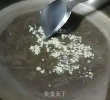 Make Soybeans egg and ham particles step 4