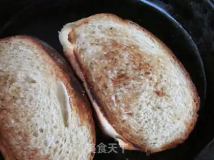 Make Ham sandwich step 5