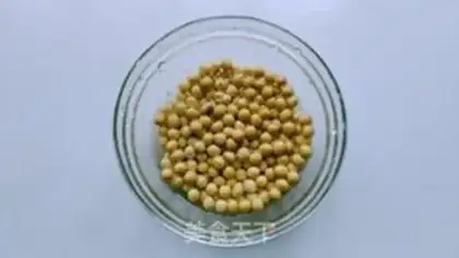 Make Soybeans hoove soup step 3