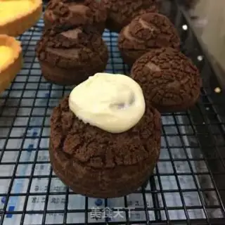 Make Chocolate soufflé puffata step 14