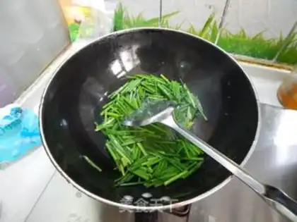Make Scrambled eggs step 6