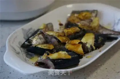 Make Fish with a sauce step 2