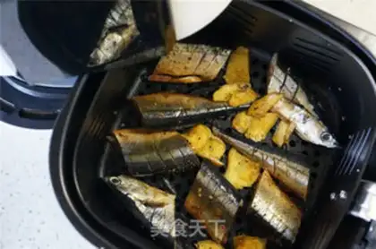 Make Fish with a sauce step 3