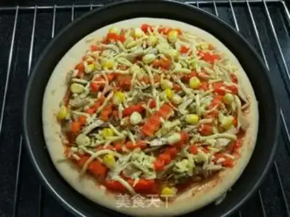 Make Carrot corn, chicken pizza step 4