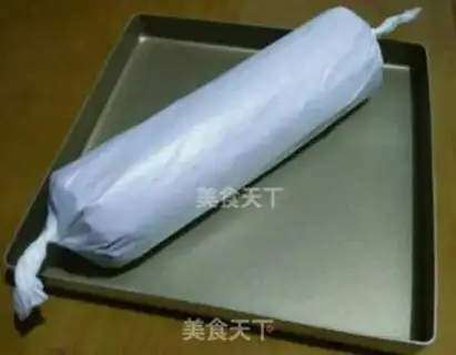 Make Red velvet cake rolls step 12