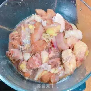 Make Mushrooms, roosters step 1