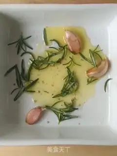 Make Rosemary garlic baked potatoes step 2