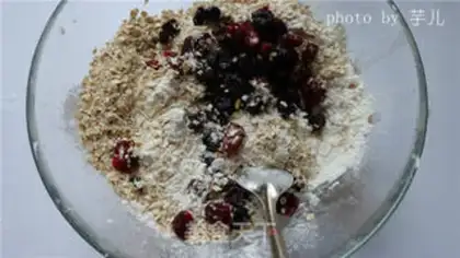 Make The cranberry marfin step 6